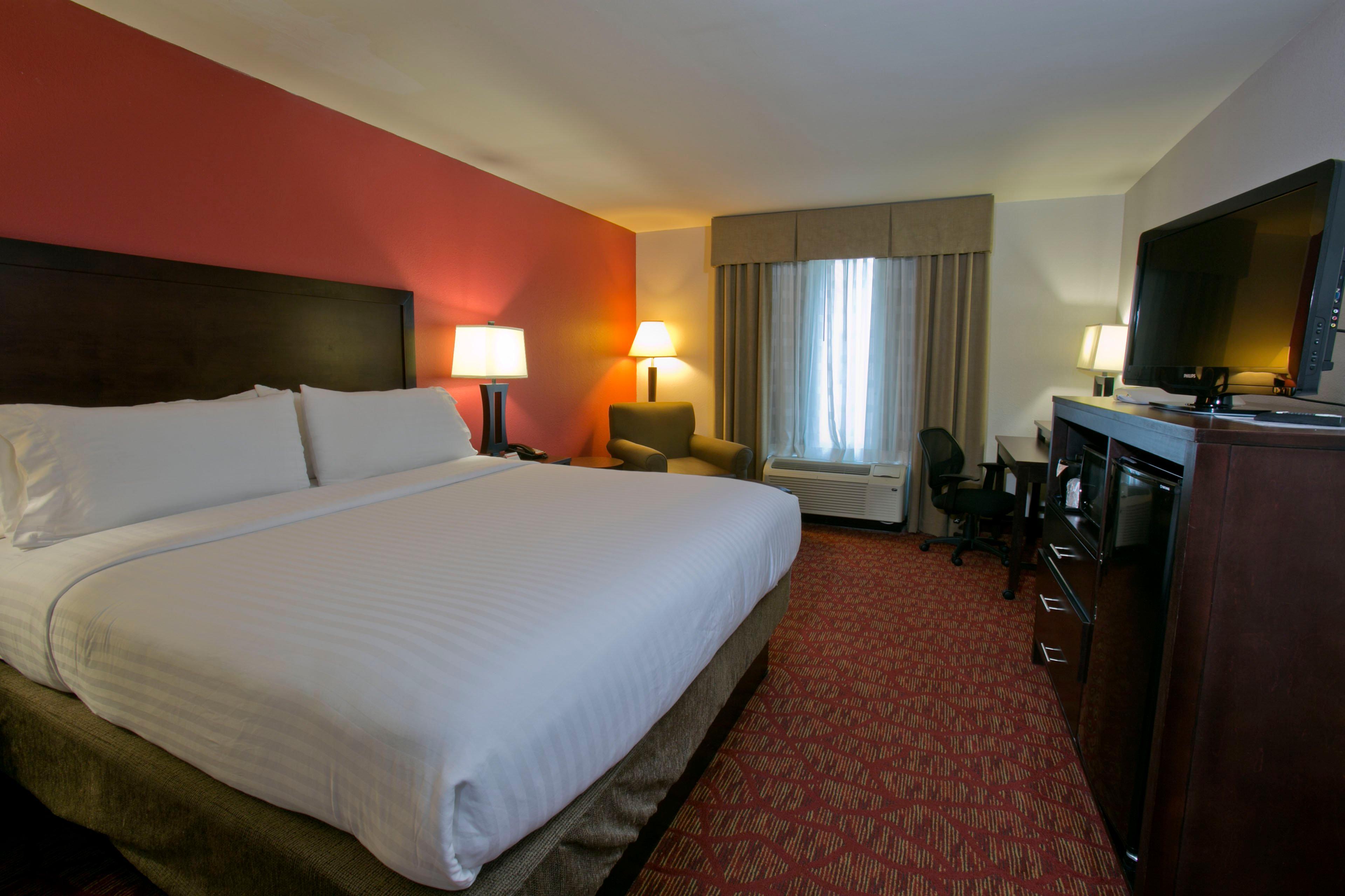 Holiday Inn Express & Suites Brookhaven By Ihg Exterior photo